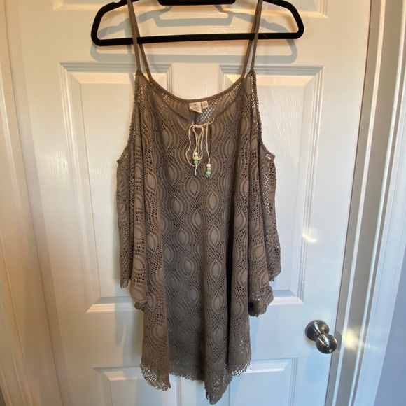 Swimsuit cover-up - Picture 1 of 4